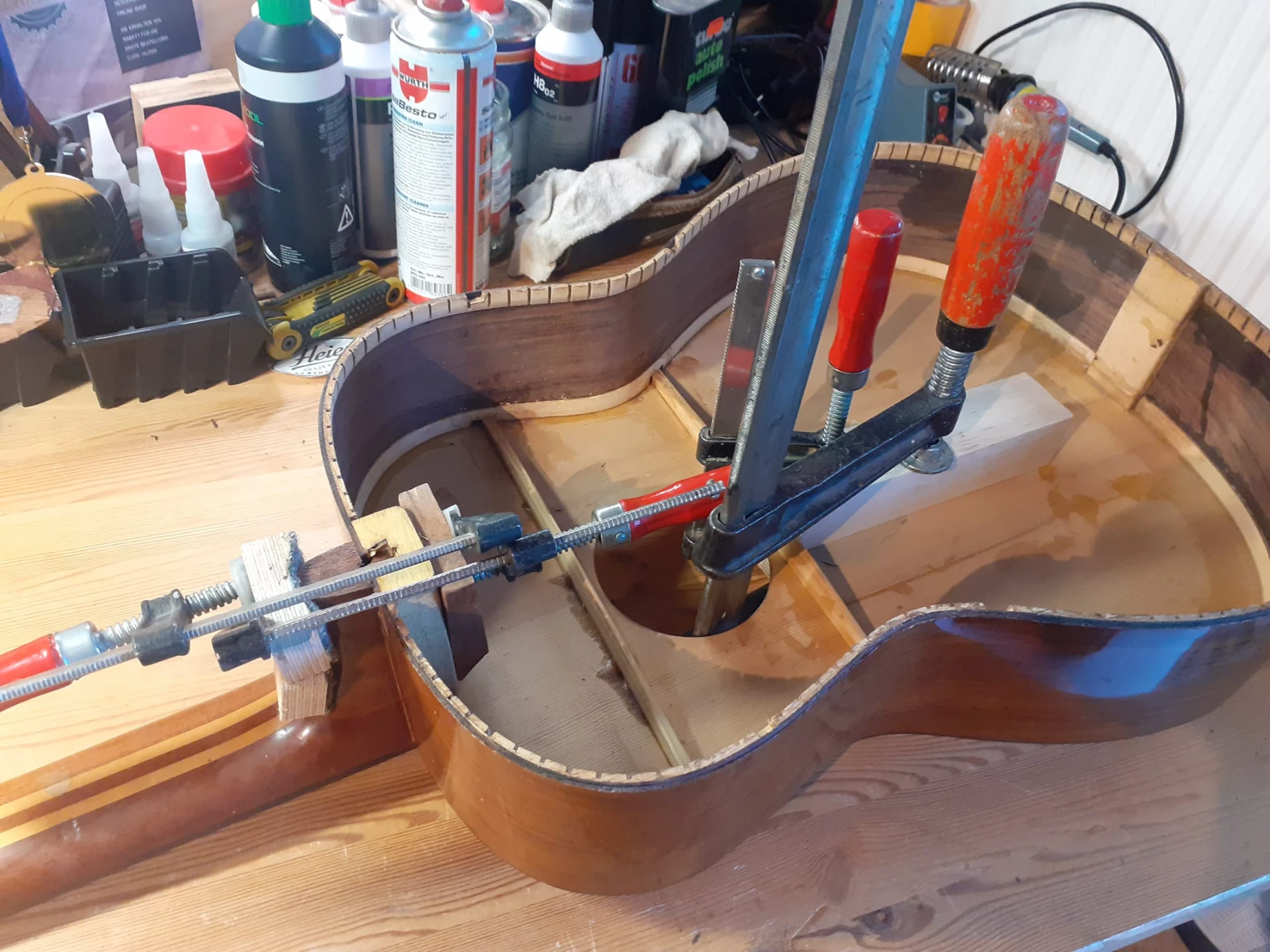 Rudolf Stark Konzertgitarre Restaurierung – Detailansicht 5 – Gitarrenreparatur Heier Guitars bei Dresden und Meißen